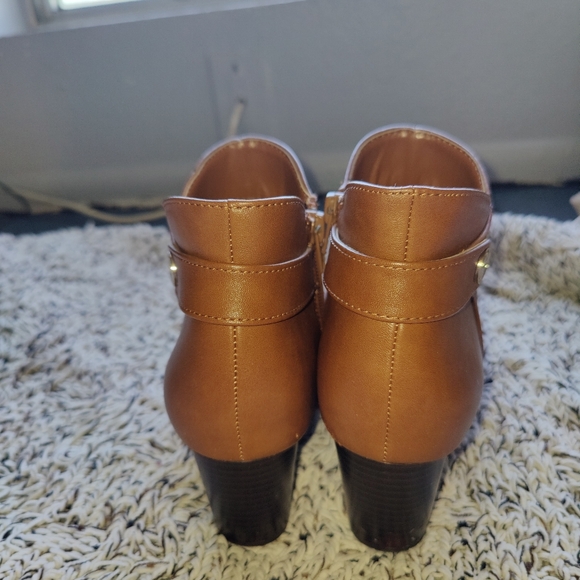 GIANI BERNINI Womens Brown Logo Abalina Almond Toe Block Heel Booties 6.5 - Picture 9 of 12